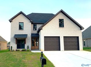 3007 Lisa Ln, Decatur, AL 35603