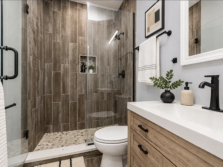 6334 S Langley Ave #3 — Photo 6