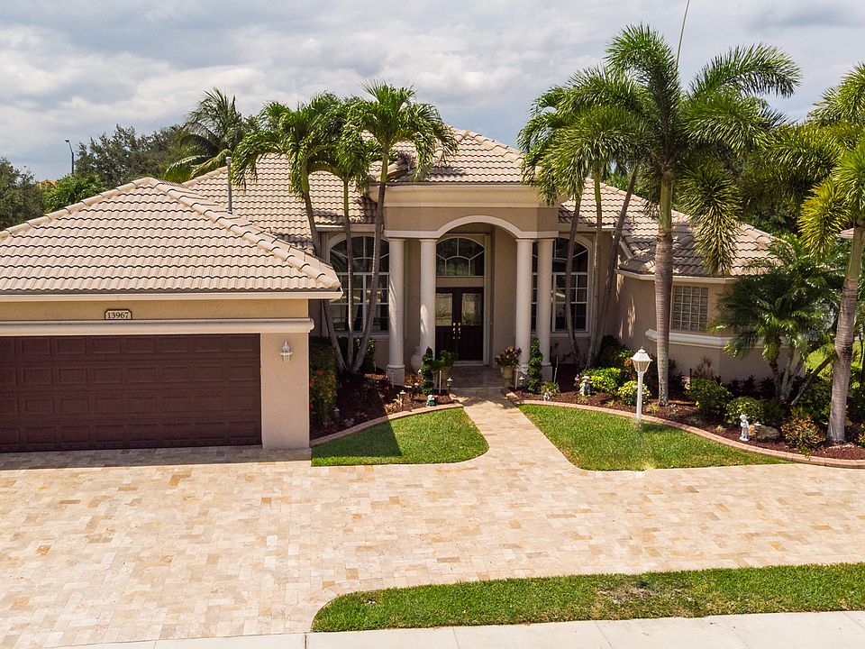 1st image of 13967 NW 16th Dr