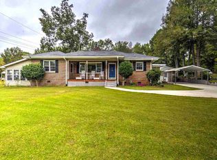 520 S Spring St, Walhalla, SC 29691
