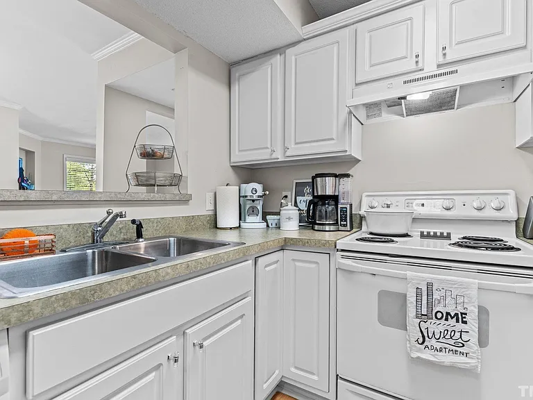 1201 Westview Ln #101 — Photo 9