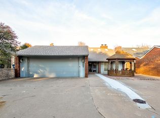 2550 Homestead Rd, Enid, OK 73703