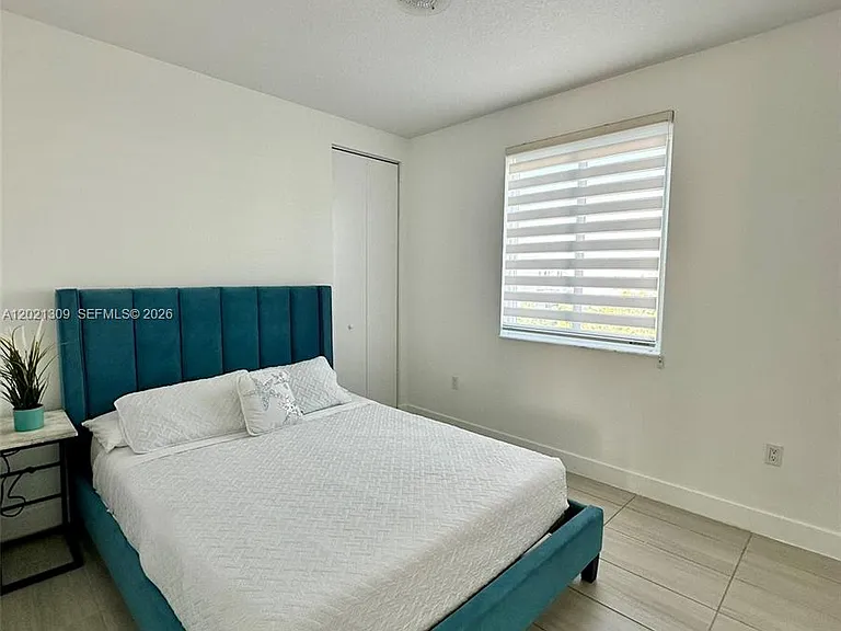 6401 NW 103rd Pl #301 — Photo 11