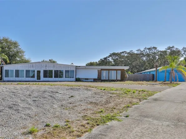 1706 Saffold Park Dr, Ruskin, FL 33570