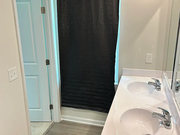 3032 Blue Brook Ln — Photo 23