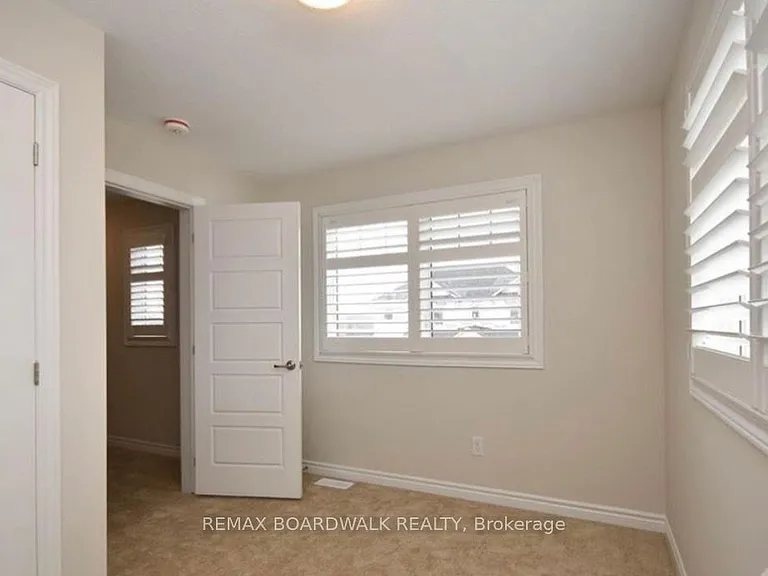 741 Derreen Ave — Photo 18