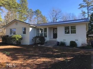 135 Stevens Dr NW, Milledgeville, GA 31061