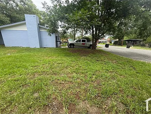 3126 Martha St — Photo 36