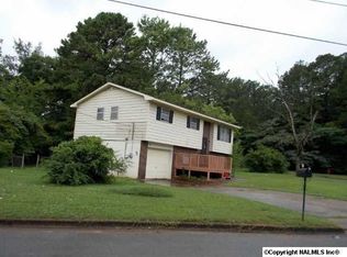 3729 Valleydale Rd NW, Huntsville, AL 35810