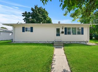 1845 Western Ave, Waukegan, IL 60087