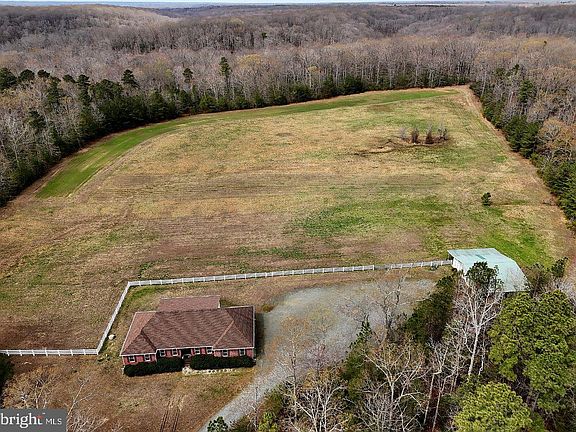 2nd image of 2383 Rappahannock Rd