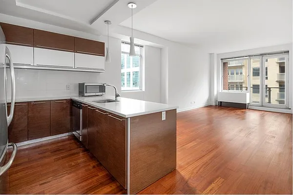 Rented by Douglas Elliman | media 17