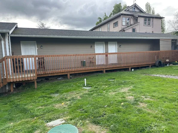 13014 LLC - Clear Lake Apartments, 13014 State Route 9 #3, Mount Vernon, WA 98273