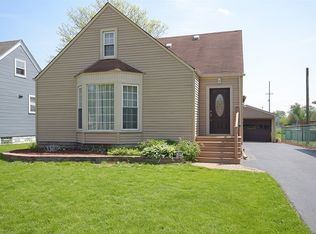 3039 183rd St, Lansing, IL 60438