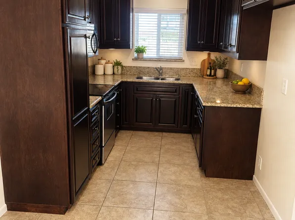 832 E Maria Ave #832, La Verne, CA 91750