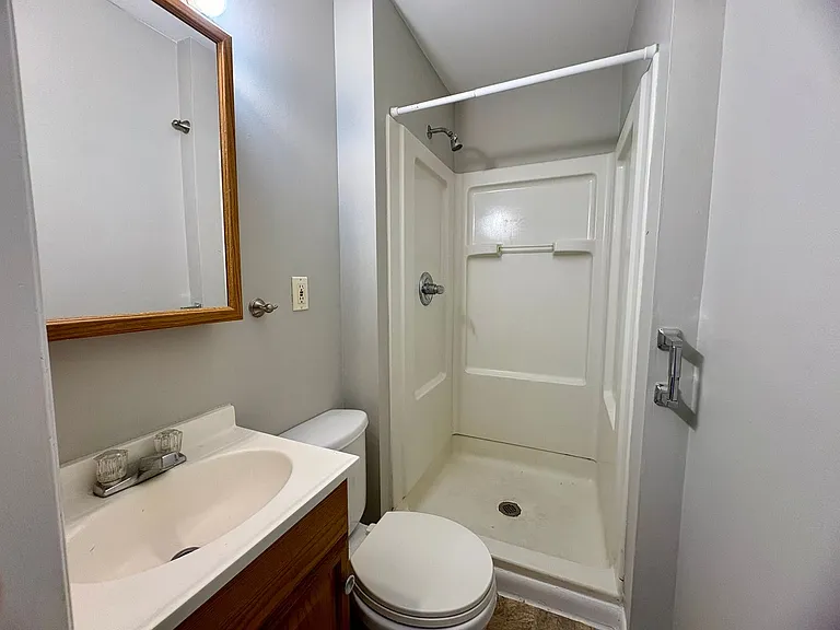 71 Jury St — Photo 14