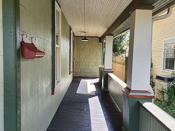 2nd image of 24 Walker St