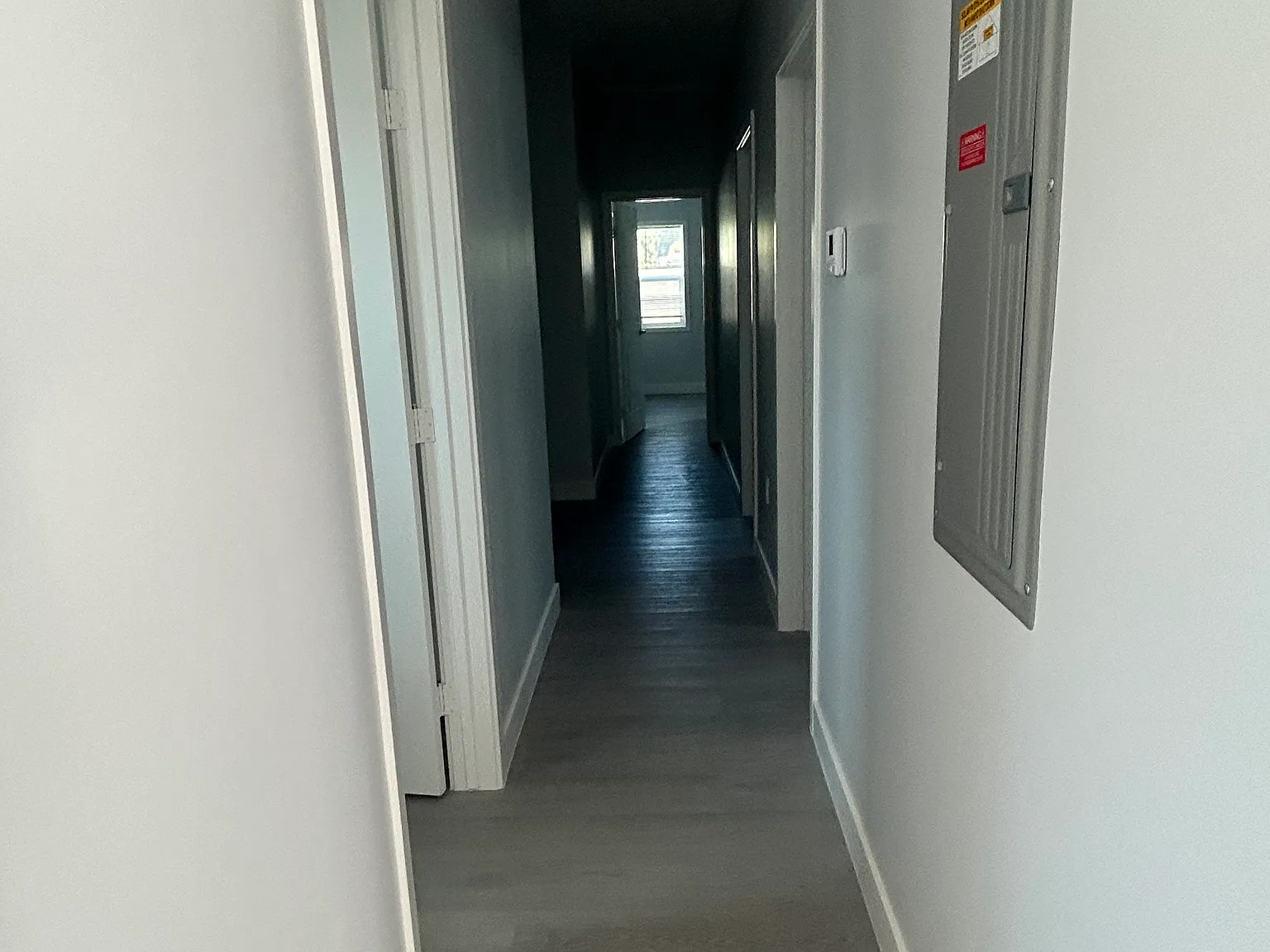 3 bed, 1000 sqft, $2,795 — Photo 4