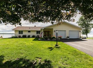 9530 Simpson Rd, Brewerton, NY 13029