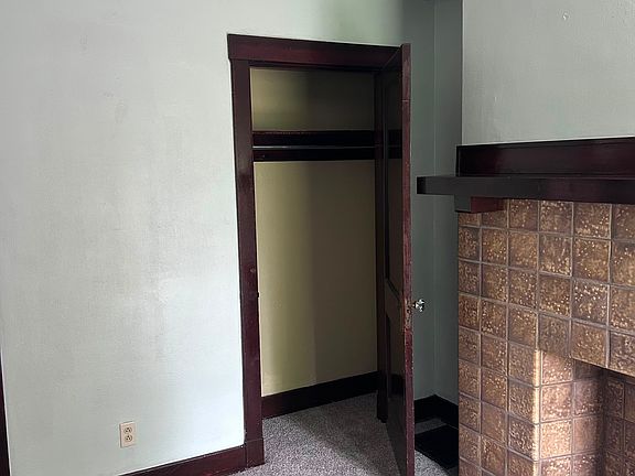 4th image of 41 Maytide St