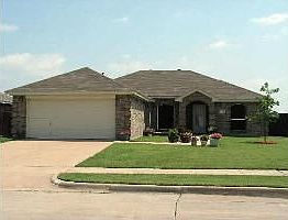 1st image of 928 Carlin Ln