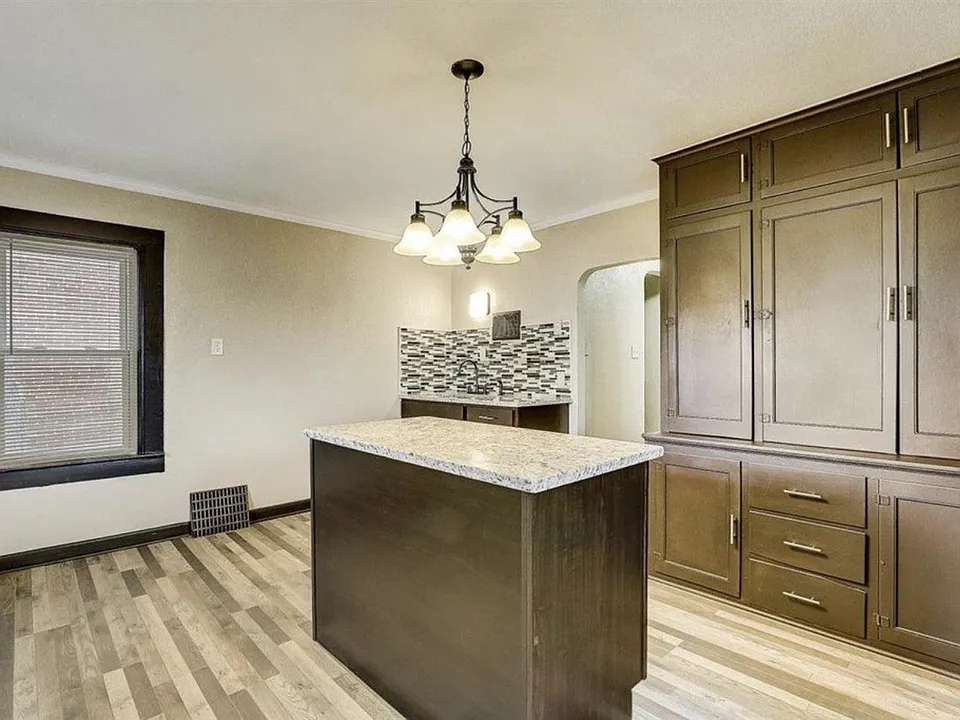 Granite Countertops and Updated Cabinets