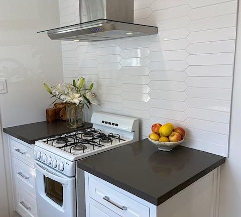 2nd image of 4284 Rosewood Ave #1/2