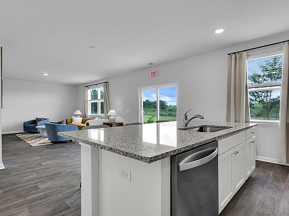 4th image of 1187 Mulligan Dr