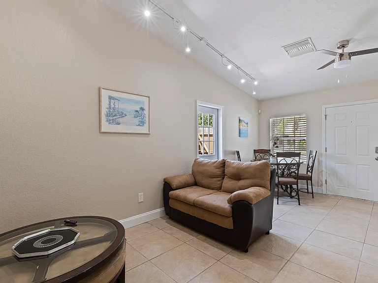 2424 Whippoorwill Cir #2 — Photo 18