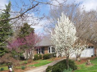 2317 Hoskins Rd, Burlington, NC 27215