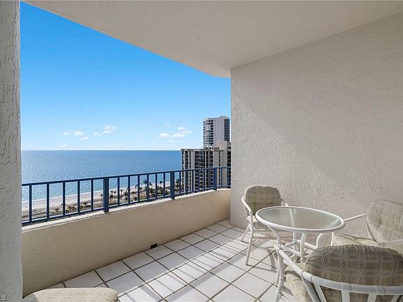 4th image of 4451 Gulf Shore BLVD N #2002