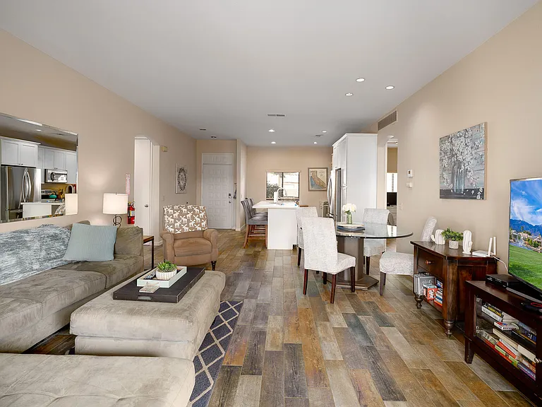 67663 Lagos Way #67663 — Photo 12