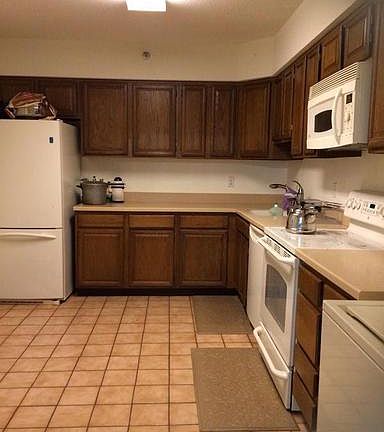 3rd image of 3713 George Mason Dr #804