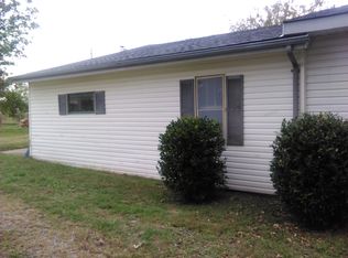 402 Free Hill Rd, Gray, TN 37615