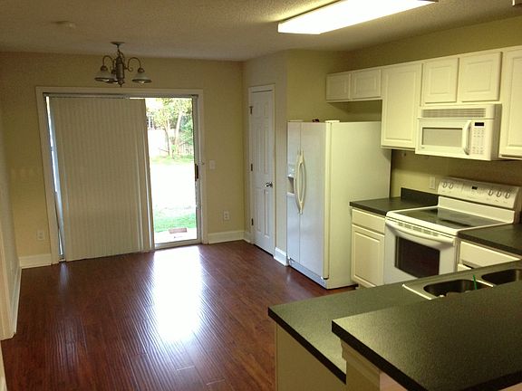 Kitchen out to back yd