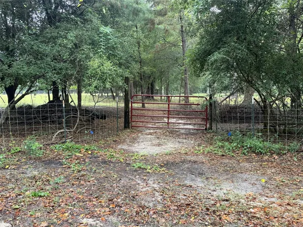 1340 County Road 4375, Spurger, TX 77660
