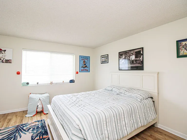 41 High Point Cir S #303 — Photo 27