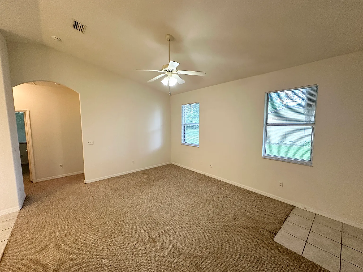22 B Farraday Ln — Photo 4