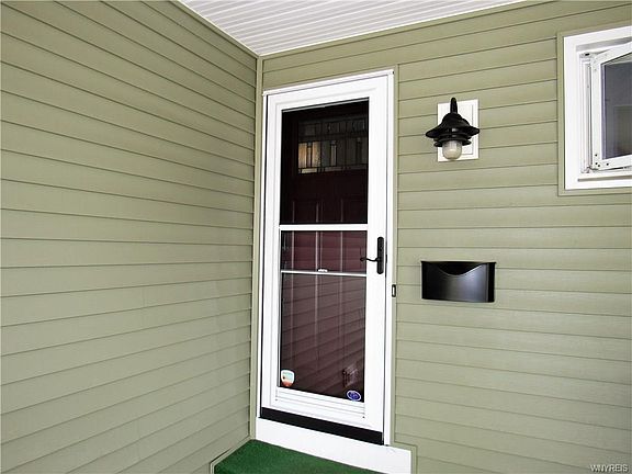 5th image of 2226 Parker Blvd