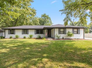 10045 N Balfer Dr E, Fortville, IN 46040