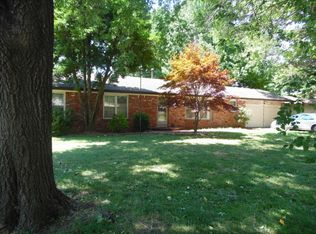 628 W Sylvania St, Springfield, MO 65807