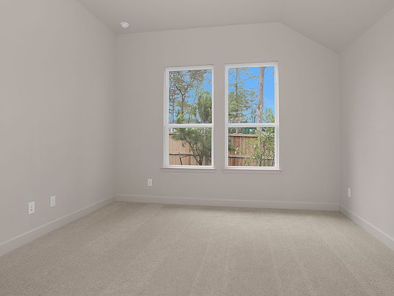 4th image of 711 Campbell Crossing Ct