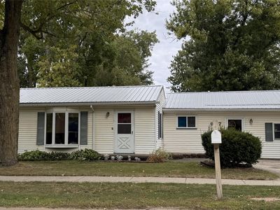 957 Miller Rd, Lake Orion, MI, 48362