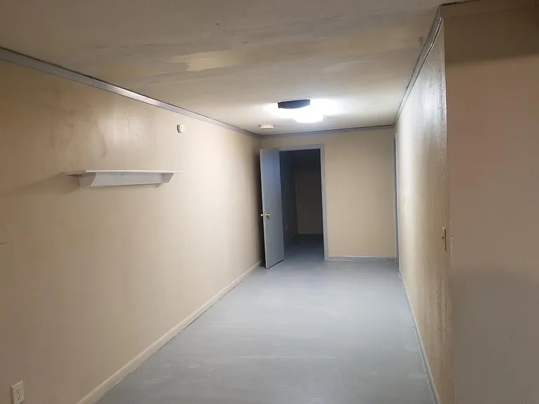 48 Rose Park SW — Photo 3