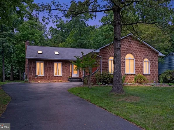 115 Parliament St, Locust Grove, VA 22508