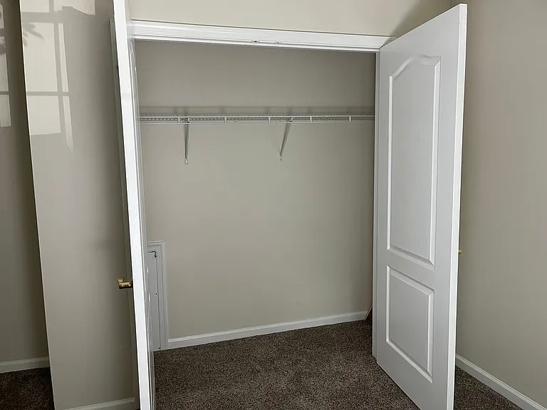 346 Carmen Dr — Photo 19
