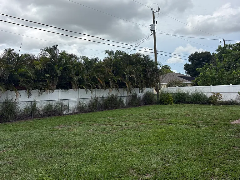 4102 Palm Tree Blvd — Photo 17