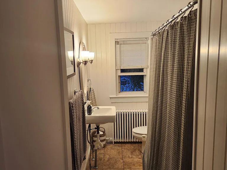40 Brunswick Ave #2 — Photo 9