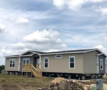 1st image of 117 Jaguar Dr