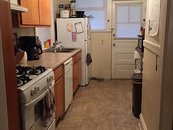 4th image of 111 N Meadow St